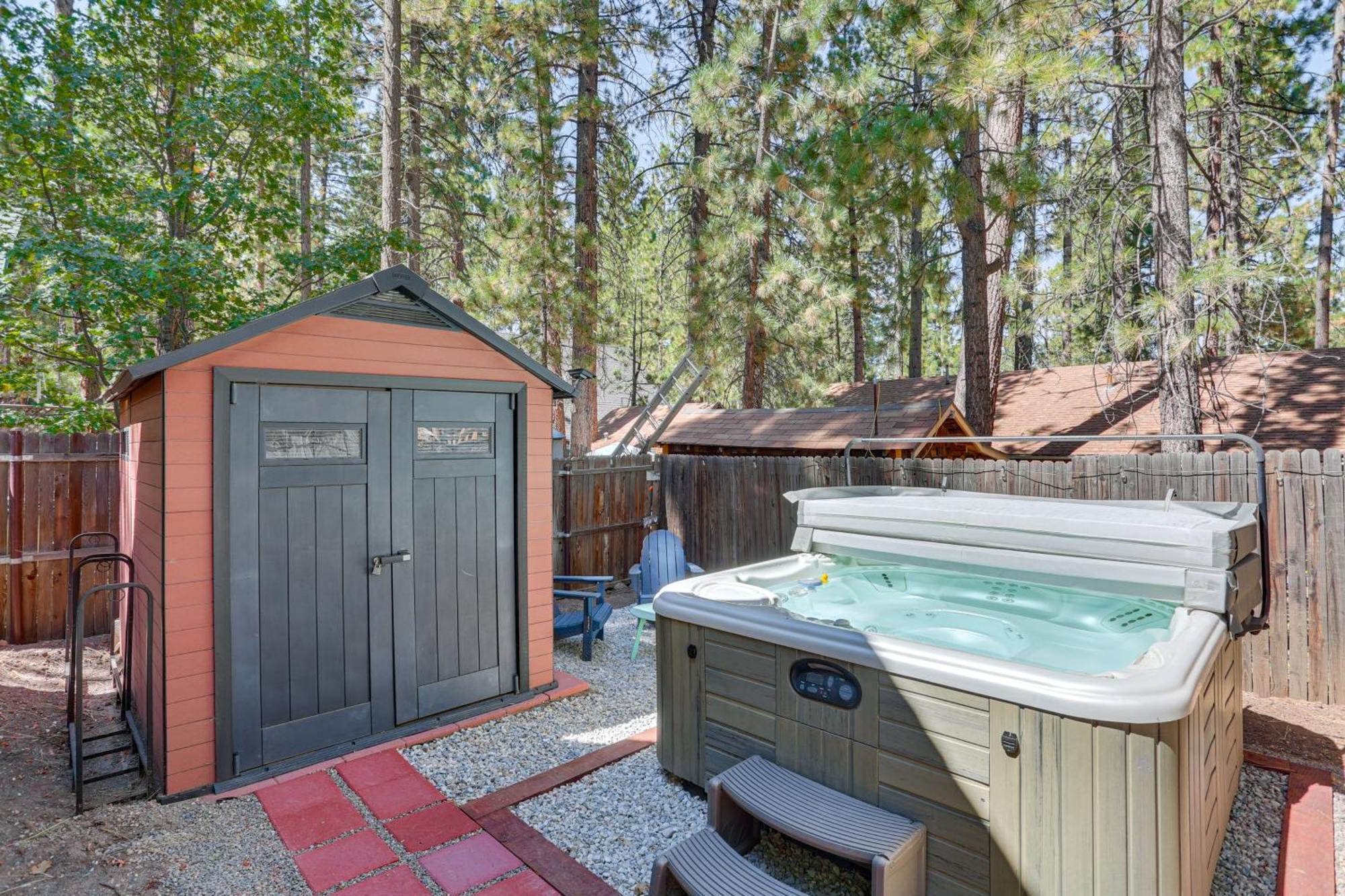 Big Bear Lake Cabin About 1 Mi To Snow Summitandbig Bear Villa Bagian luar foto